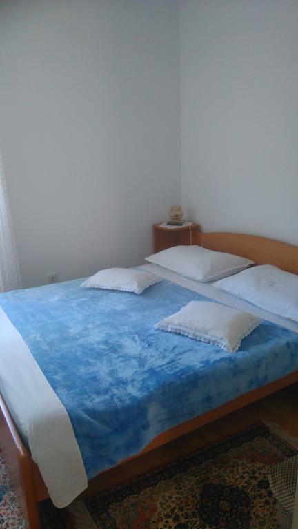 Apartment Basic Петрчане Екстер'єр фото